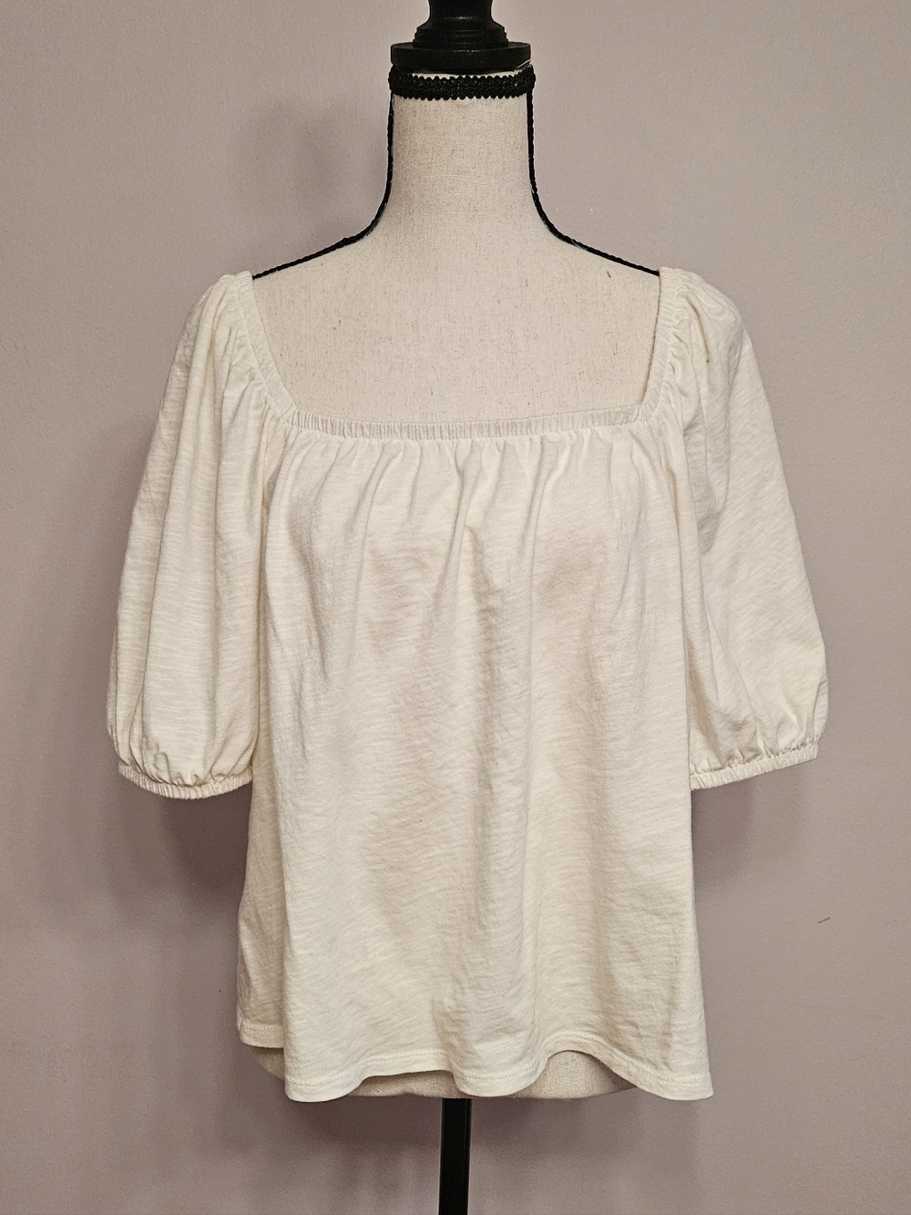 Old Navy White Square-Neck Puff Sleeve Top